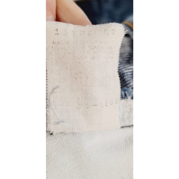 Vintage 80s Levi's Hi-Rise Medium Wash Cotton Jeans 544 16565-1206 25x30 - Picture 7 of 10